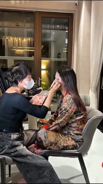 Makeup cho khách Tuệ Minh