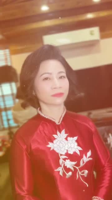 Cô Lý — biến hình